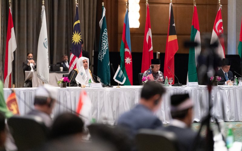سخنان جناب دبیر کل، آقای دکتر شیخ محمد العیسی، در کنفرانس مطبوعاتی رسانه های آسیایی پس از افتتاح «شورای علمای آسیان»