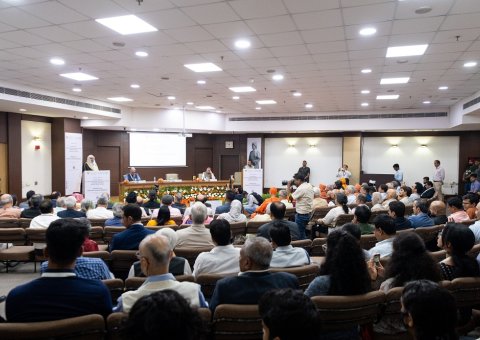 وویکانندا انٹرنیشنل فاؤنڈیشن کی جانب سے نئی دہلی میں اپنے مرکزی دفتر میں سیکرٹری جنرل اور چیئرمین مسلم علماء کونسل شیخ ڈاکٹر محمد العیسی کو دعوت