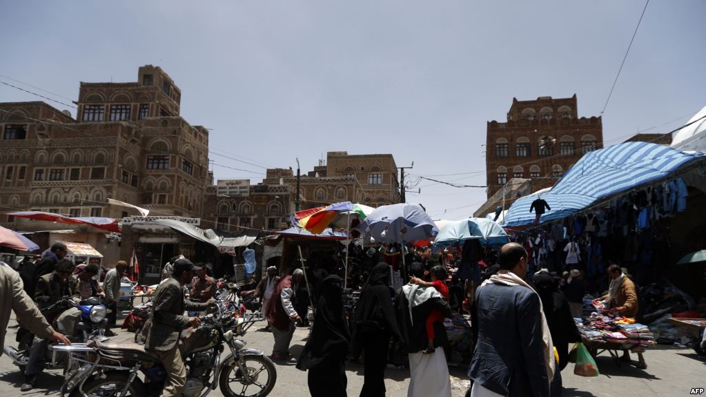  المليشيات الحوثية تعتمد على المراوغة ‏لكسب الوقت ومازالت متمسكة ‏بالحرب