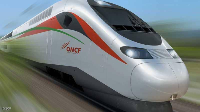 المغرب يطلق أسرع قطار في أفريقيا بحضور ماكرون