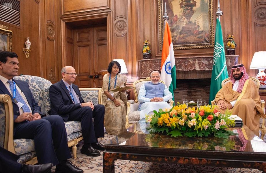ولي العهد السعودي يلتقي دولة رئيس الوزراء الهندي