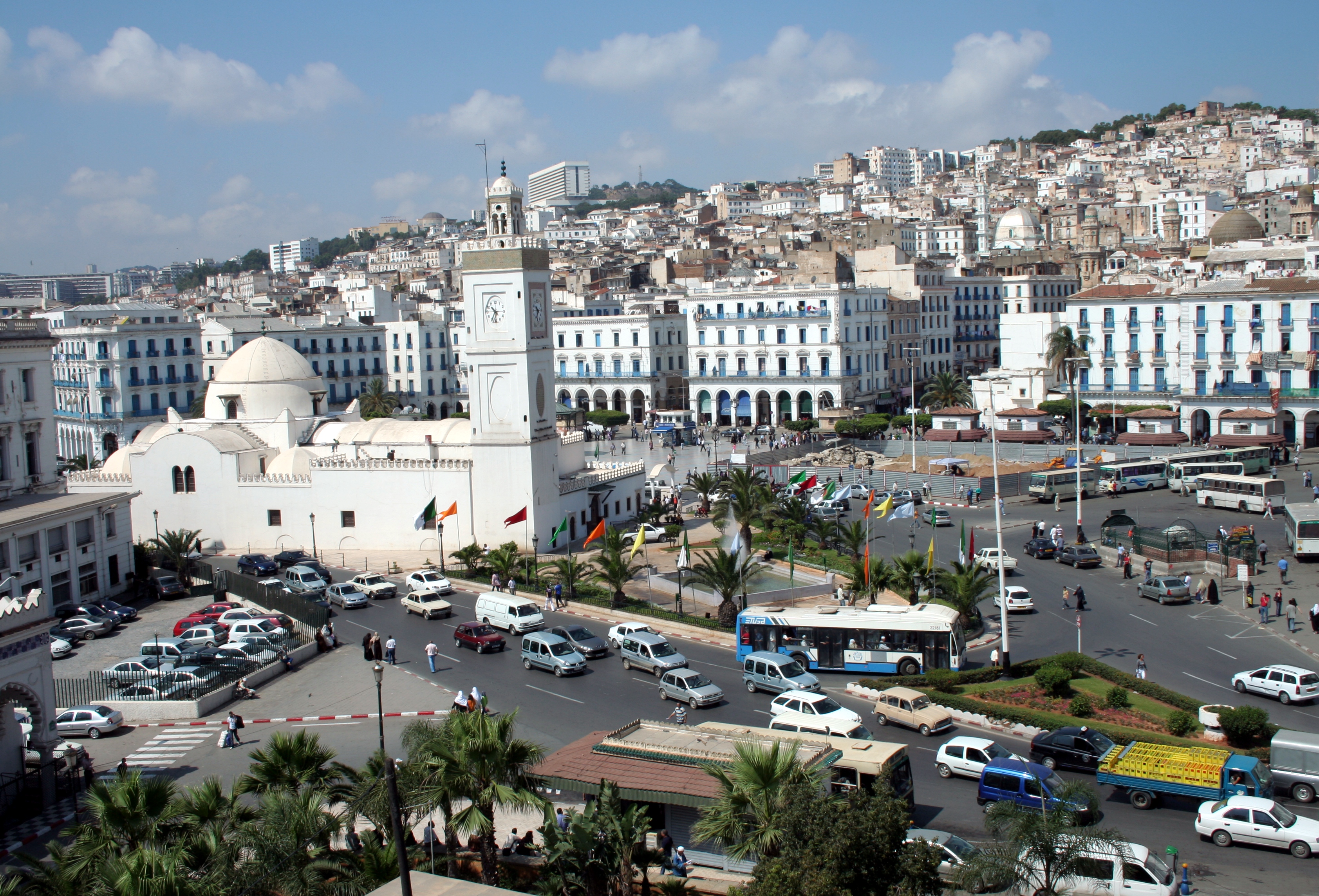  الجزائر تستضيف الندوة الوزارية حول المالية والاستثمار لدول خمسة زائد خمسة