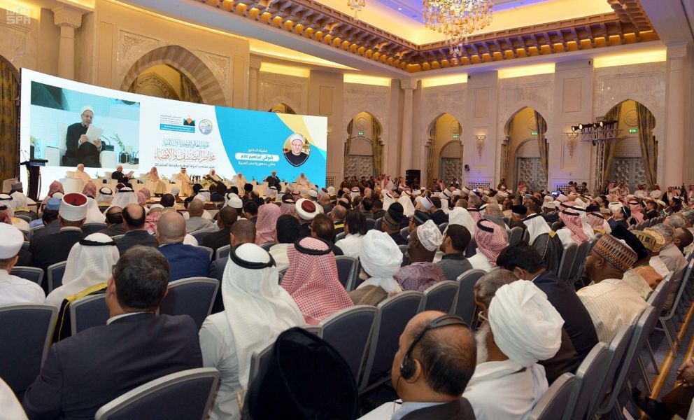 خادم الحرمين الشريفين : المملكة ستواصل التزاماتها ومبادراتها بما يحقق آمال المسلمين