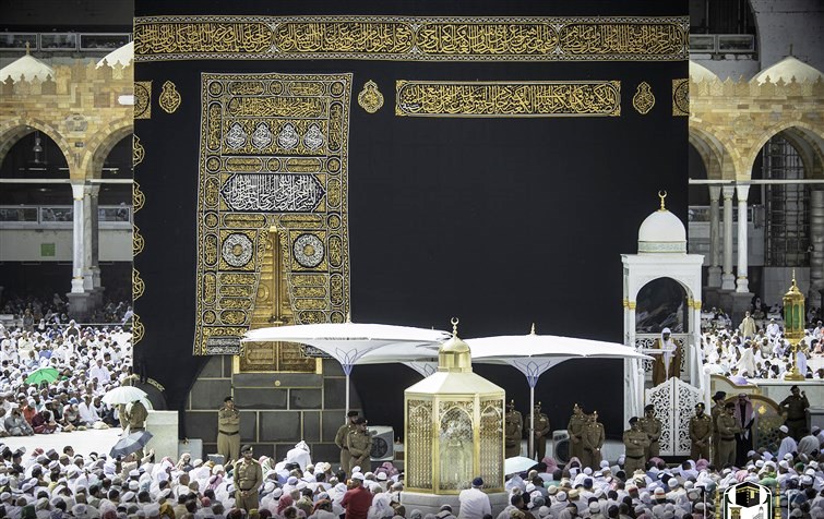 خطيب المسجد الحرام : كل فرصة في الخير  فهي مغنم