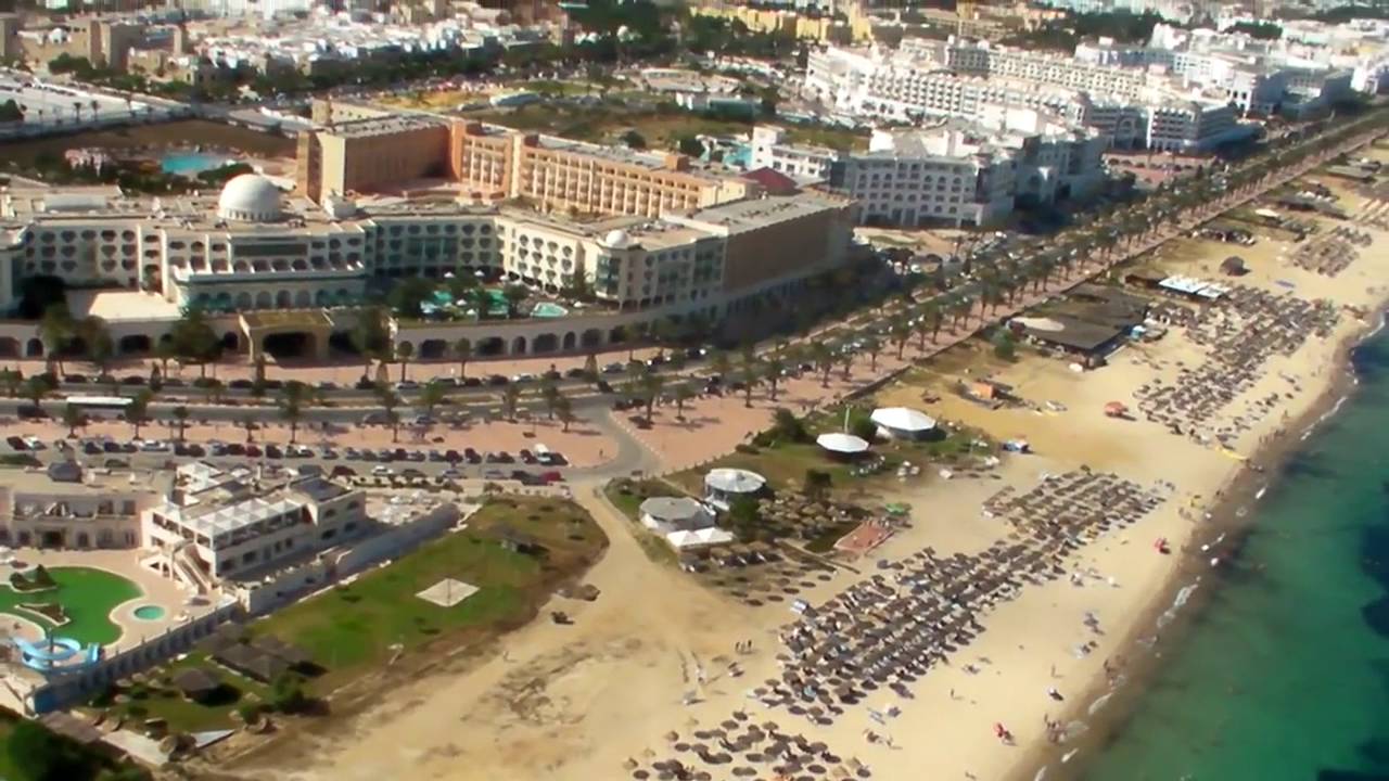 منتدى المجتمع المدني والإعلام حول القمة يوصي الجامعة العربية بالتواصل مع الشباب العربي