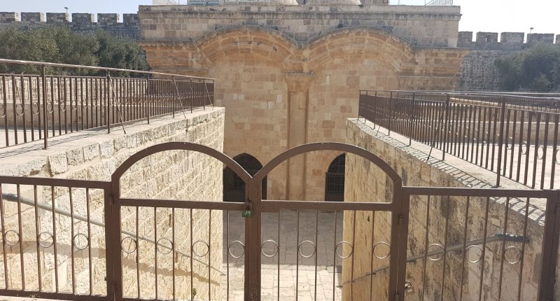 رئيس حكومة الاحتلال يصدر أوامر بإعادة إغلاق "باب الرحمة"