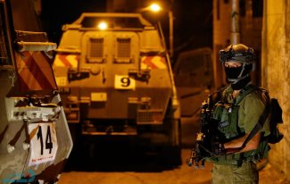 قوات الاحتلال تقتحم محافظة طولكرم وتعتقل أربعة فلسطينيين