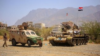 الجيش اليمني يكبد الانقلابيين خسائر فادحة خلال المواجهات في ميدي شمال البلاد