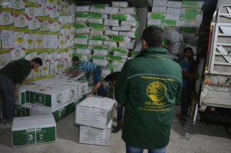 مركز الملك سلمان للإغاثة يستقبل الدفعة الأولى من الكسوة الشتوية في لبنان