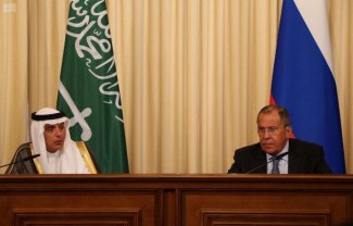 الجبير: الحل السياسي باليمن يجب أن يكون مبنيا على المرجعيات الثلاث