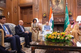 ولي العهد السعودي يلتقي دولة رئيس الوزراء الهندي