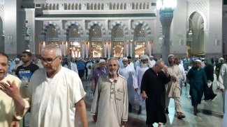 وصول أكثر من ثلاثة ملايين معتمر وإصدار أكثر من 3.4 مليون تأشيرة عمرة