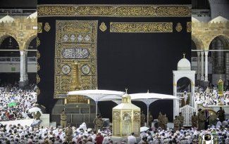 خطيب المسجد الحرام : كل فرصة في الخير  فهي مغنم