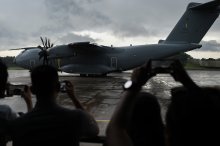 أستراليا ترسل طائرة مساعدات إلى بابوا نيو غينيا عقب زلزال عنيف ضرب البلاد
