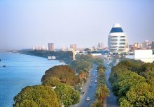 مساعد الرئيس السوداني يشيد بمشروعات رابطة العالم الإسلامي في السودان