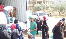 مركز الملك سلمان للإغاثة يوزع حقائب ومستلزمات مدرسية على الطلاب السوريين في لبنان
