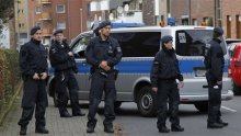 إجلاء 150 شخصاً بعد العثور على متفجرات داخل مبنى سكني في ألمانيا