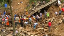 ارتفاع حصيلة ضحايا الانهيارات الأرضية والفيضانات في الفلبين