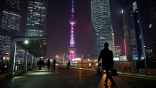 الصين تتعهد بـ«تغيير جوهري» للمستثمرين الأجانب