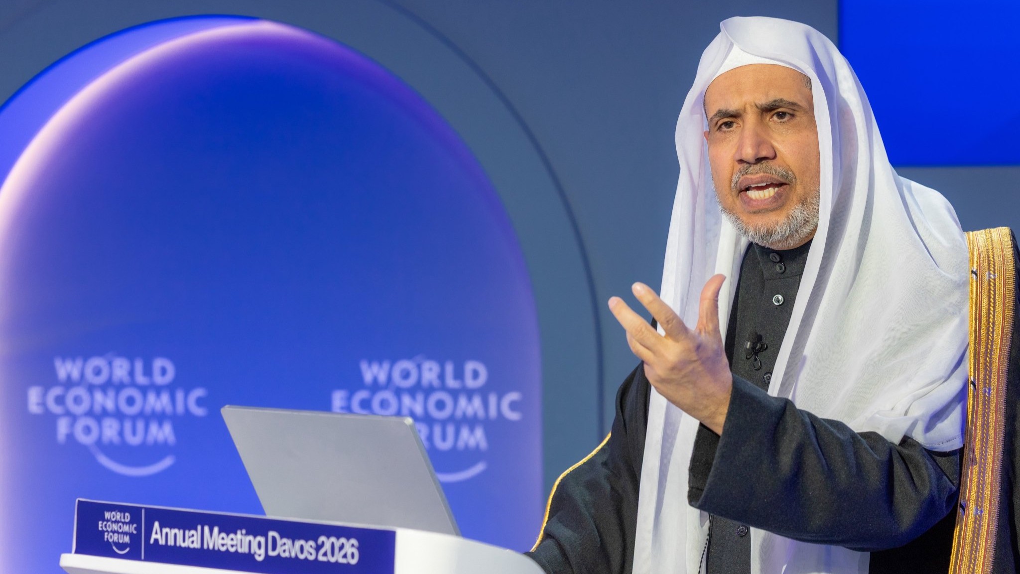 His Excellency the Secretary-General, Sheikh Dr. Mohammed Al-issa , took part in the main dialogue session at the Davos Forum on ‘The Moral Responsibility of Religious Leaders in Conflicts.
