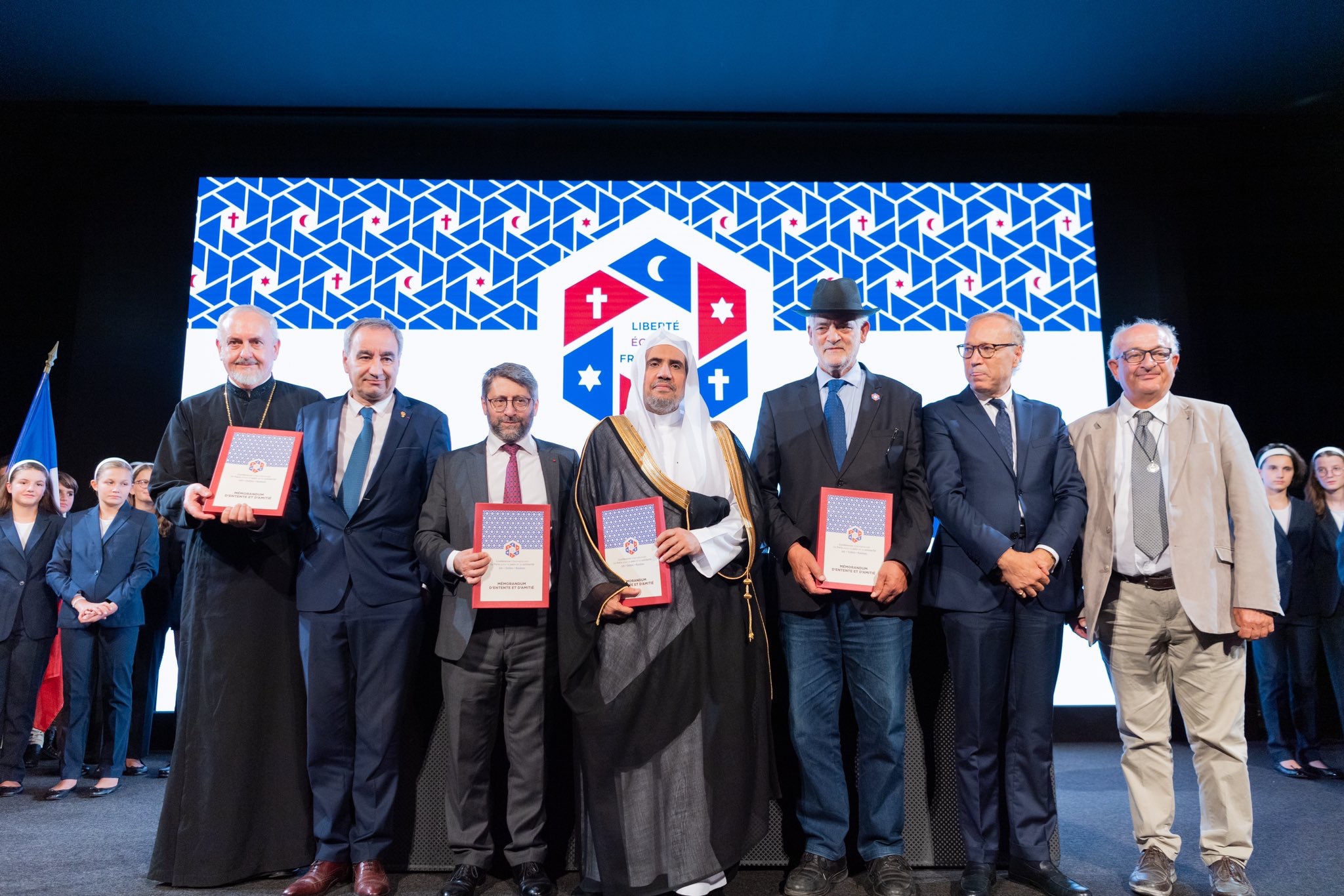 HE Dr. Mohammad Alissa stood with prominent Muslim, Jewish and Christian leaders to sign a historic MOU, pledging to continue meaningful interfaith dialogue