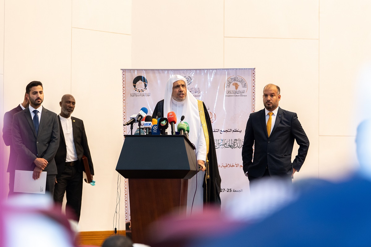 Acara Islam paling penting di Afrika mengundang tahun ini Syekh Dr. Alissa sebagai tamu utama: Delegasi dari 50 negara, termasuk mufti, ulama & menteri negara-negara Islam, berpartisipasi di Konferensi Internasional Mauritania tentang Nilai-Nilai M