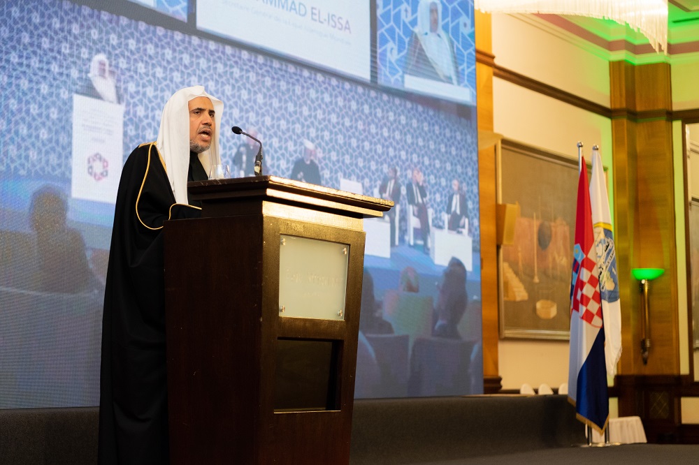 عزت مآب شیخ ڈاکٹر محمد العیسی "امن وسلامتی کے لئے انسانی اخوت" کانفرنس میں اپنے افتتاحی بیان میں اظہارخیال کرتے ہوئے