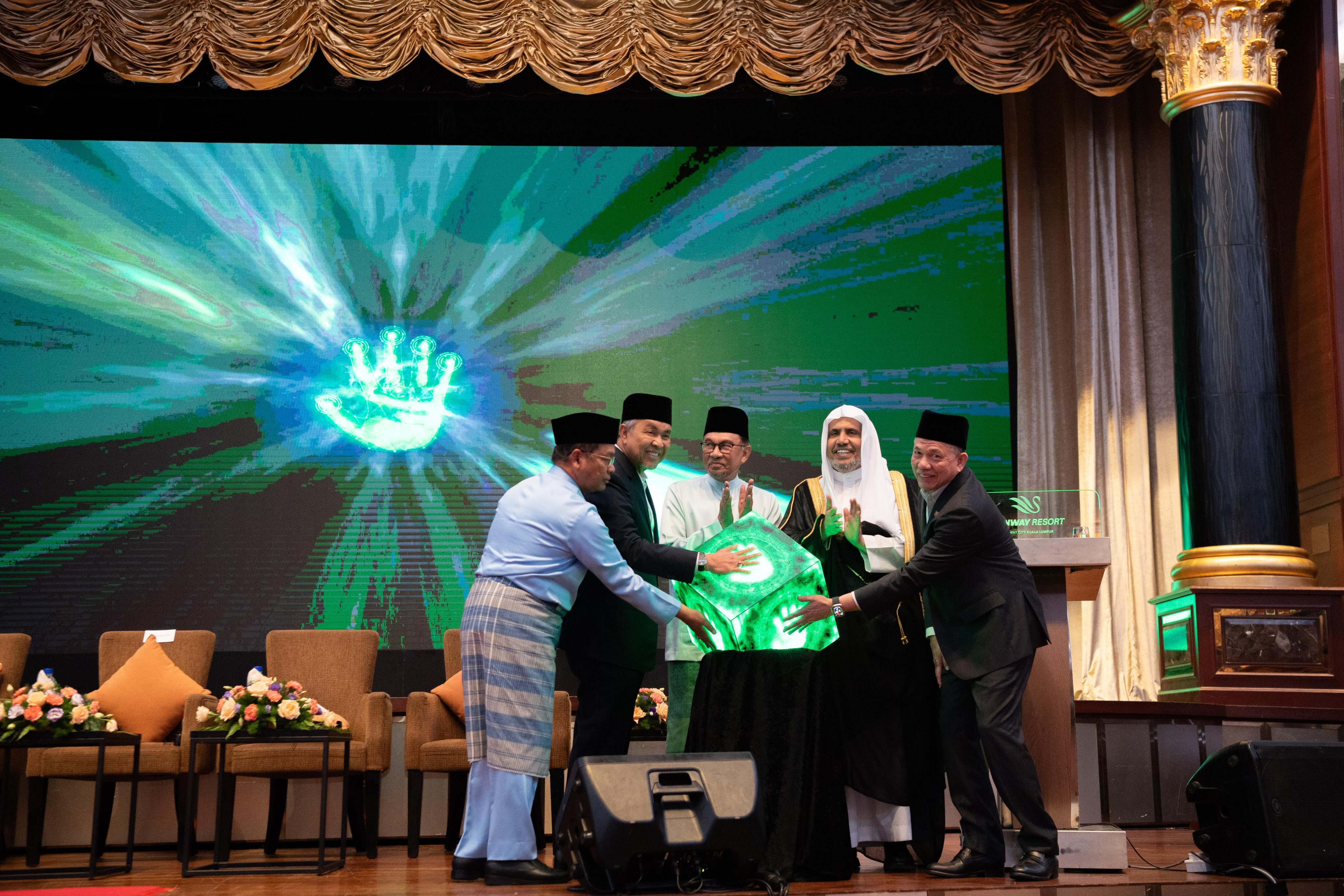 The Malaysian Prime Minister announces that this conference will serve as the Founding Conference for Fraternity and Cooperation among Religious Leaders