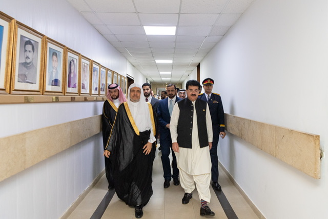‏Le président du Sénat du Pakistan Muhammad Sadiq Sanjrani rencontre Mohammad Alissa