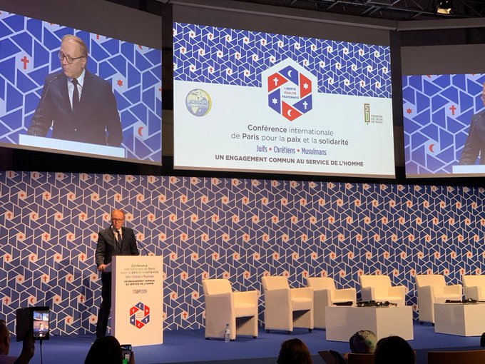 President of Fond Islam FR , concluded the Paris International Conference for Peaceand Solidarity: "What's at stake is a challenge of civilization; our cause is national, and our challenge is humanistic