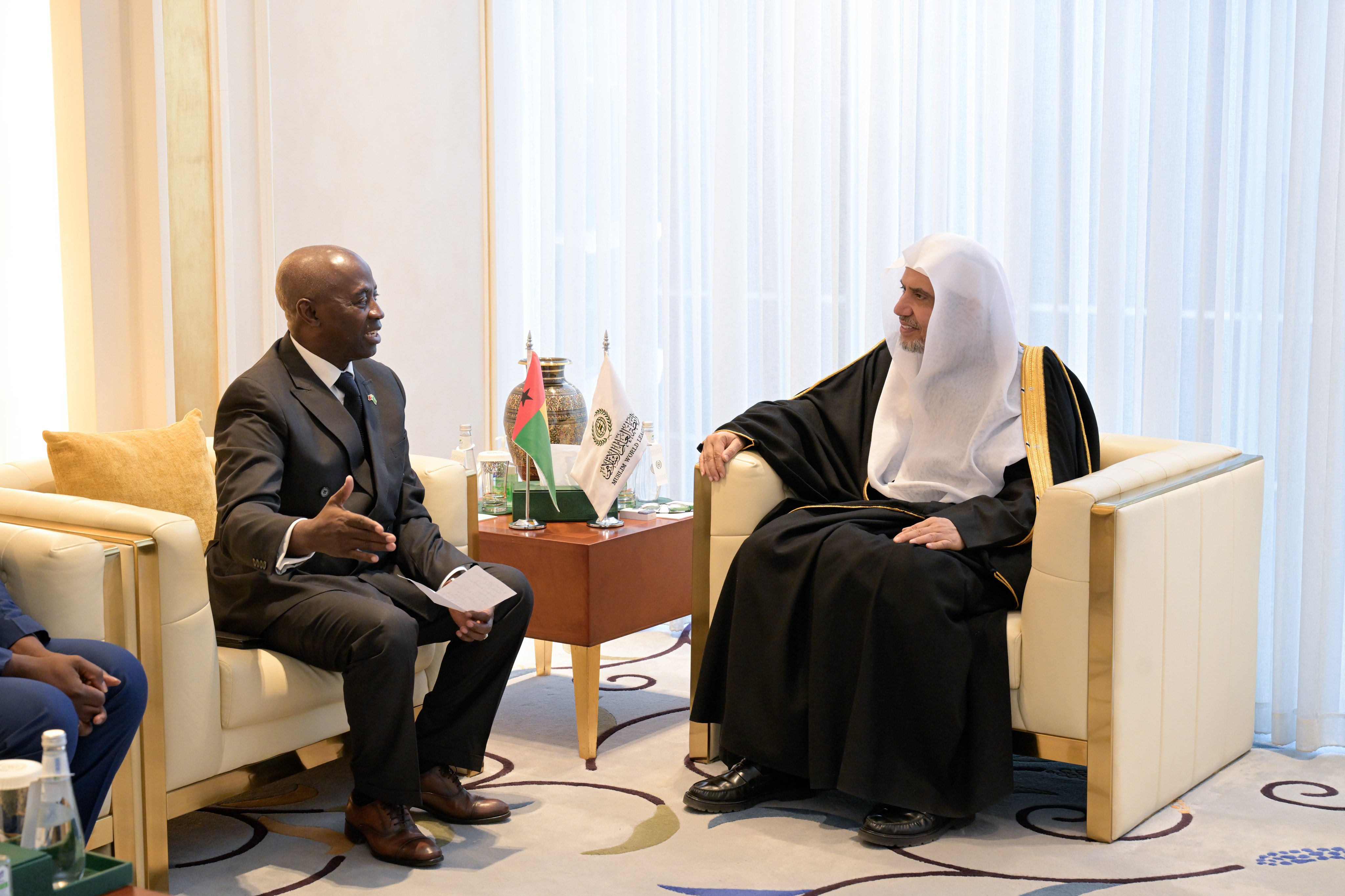 Dr. Al-Issa Receives Ambassador of Guinea-Bissau in Riyadh to Discuss Common Interests