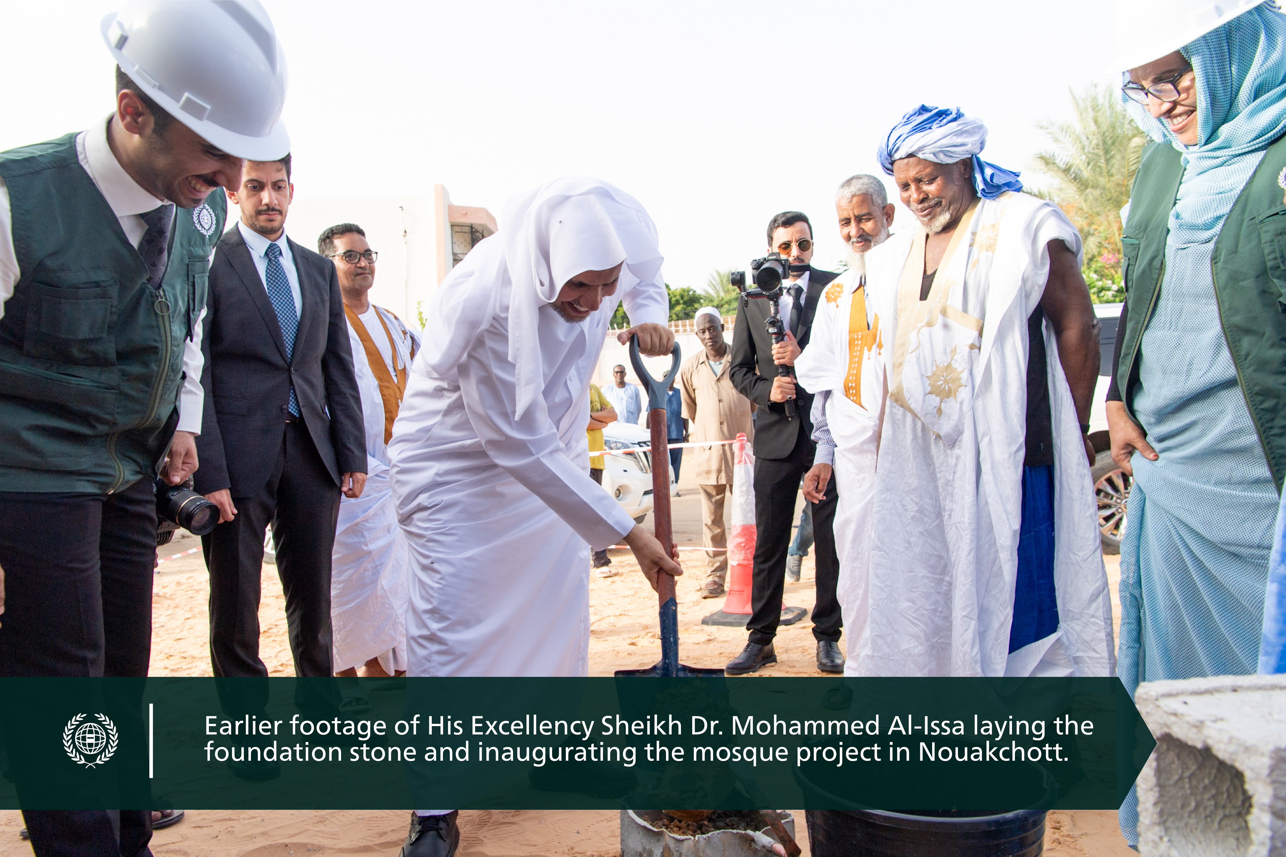 While the foundation stone of the mosque was laid by the Secretary-General a year ago, the facility, with God's help, was officially inaugurated today in Nouakchott. The event was attended by ministers and scholars