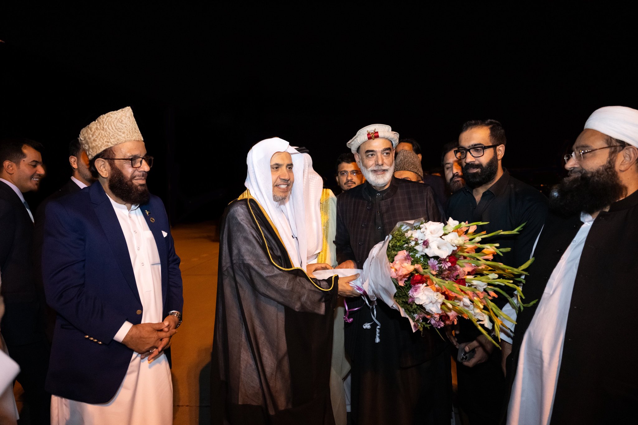 ۔ اس موقع پر وہ پاکستانی علماء کے دوسرے فورم کا بھی