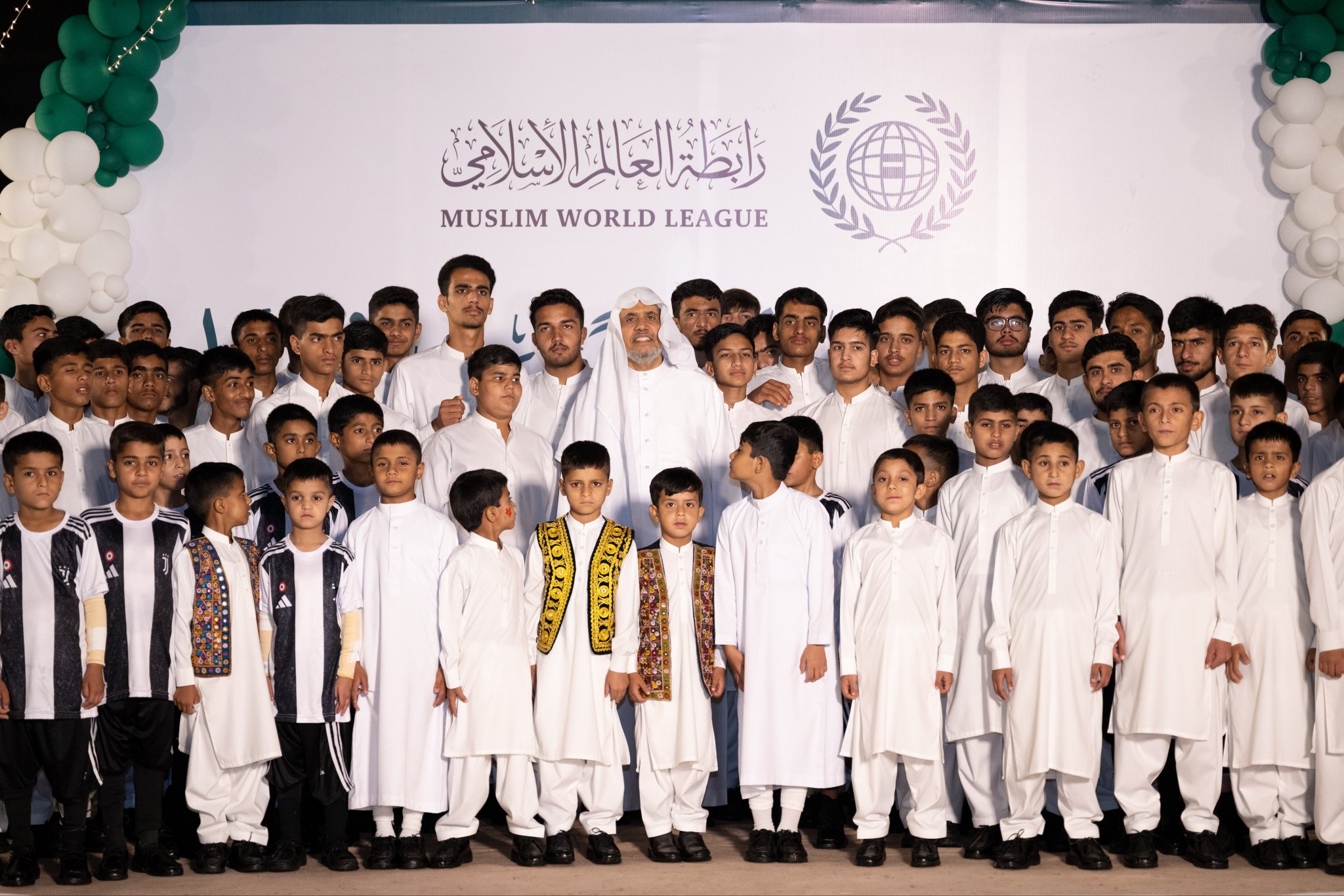 Yang Mulia Sekretaris Jenderal LMD, Ketua Organisasi Ulama Muslim, Syekh Dr. Mohammed Alissa, mengunjungi Panti Asuhan Ali bin Abi Thalib -radhiyallahu 'anhu- di Republik Islam Pakistan, yang berada di bawah naungan Liga Muslim Dunia.