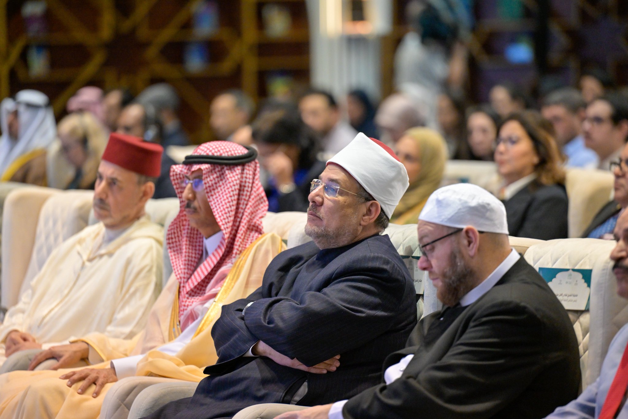 ‏ شهد معالي الأمين العام، رئيس هيئة عُلماء المسلمين فضيلةُ الشيخ د.⁧‫محمد العيسى‬⁩ ‬⁩، حفل "الاحتفاء بعشرة ملايين زائر" لِمعرض ومتحف السيرة النبوية والحضارة الإسلامية