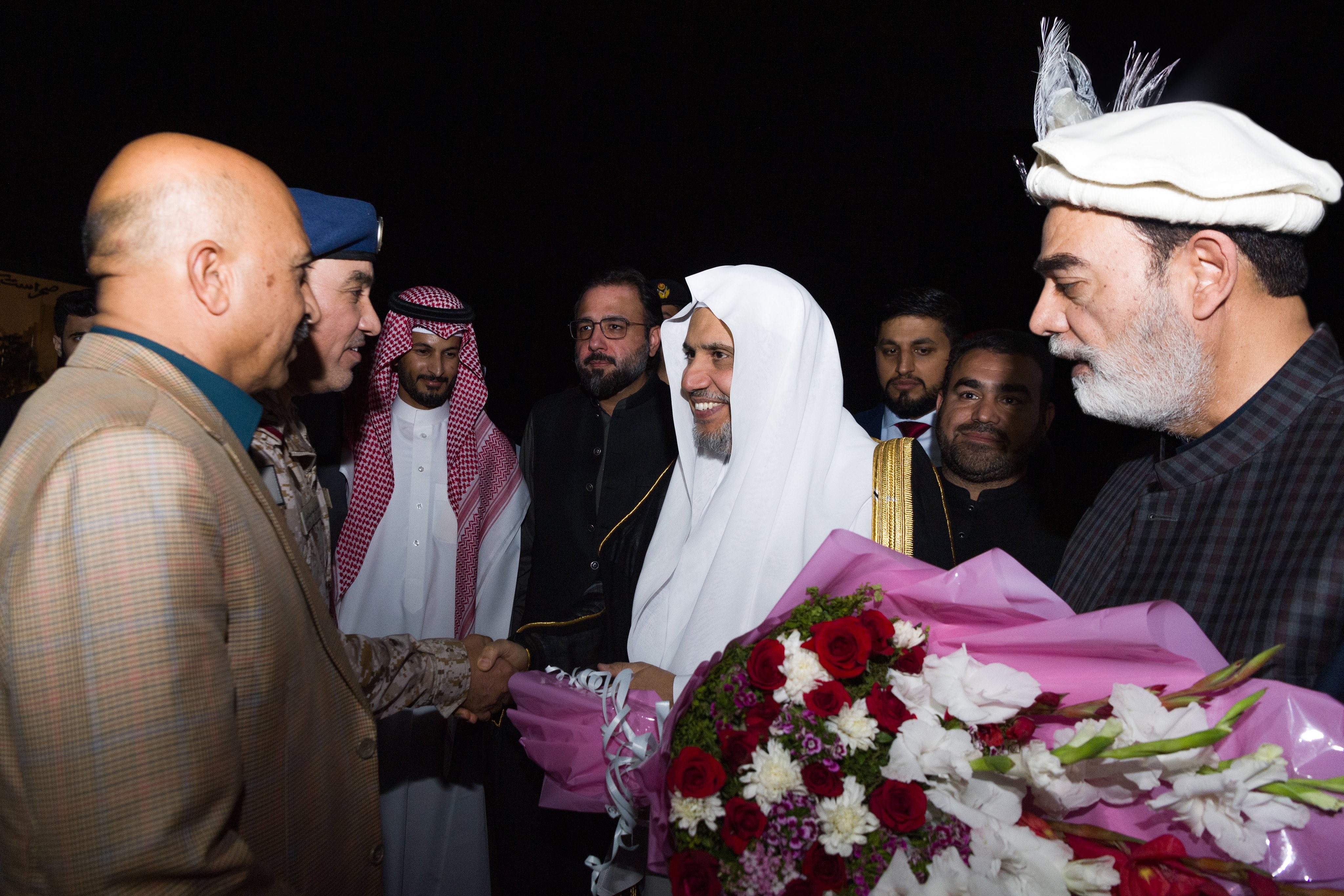 Por invitación oficial del Primer Ministro de Pakistán para pronunciar el sermón del AïdElFitr en la Mezquita del Rey Faisal en Islamabad