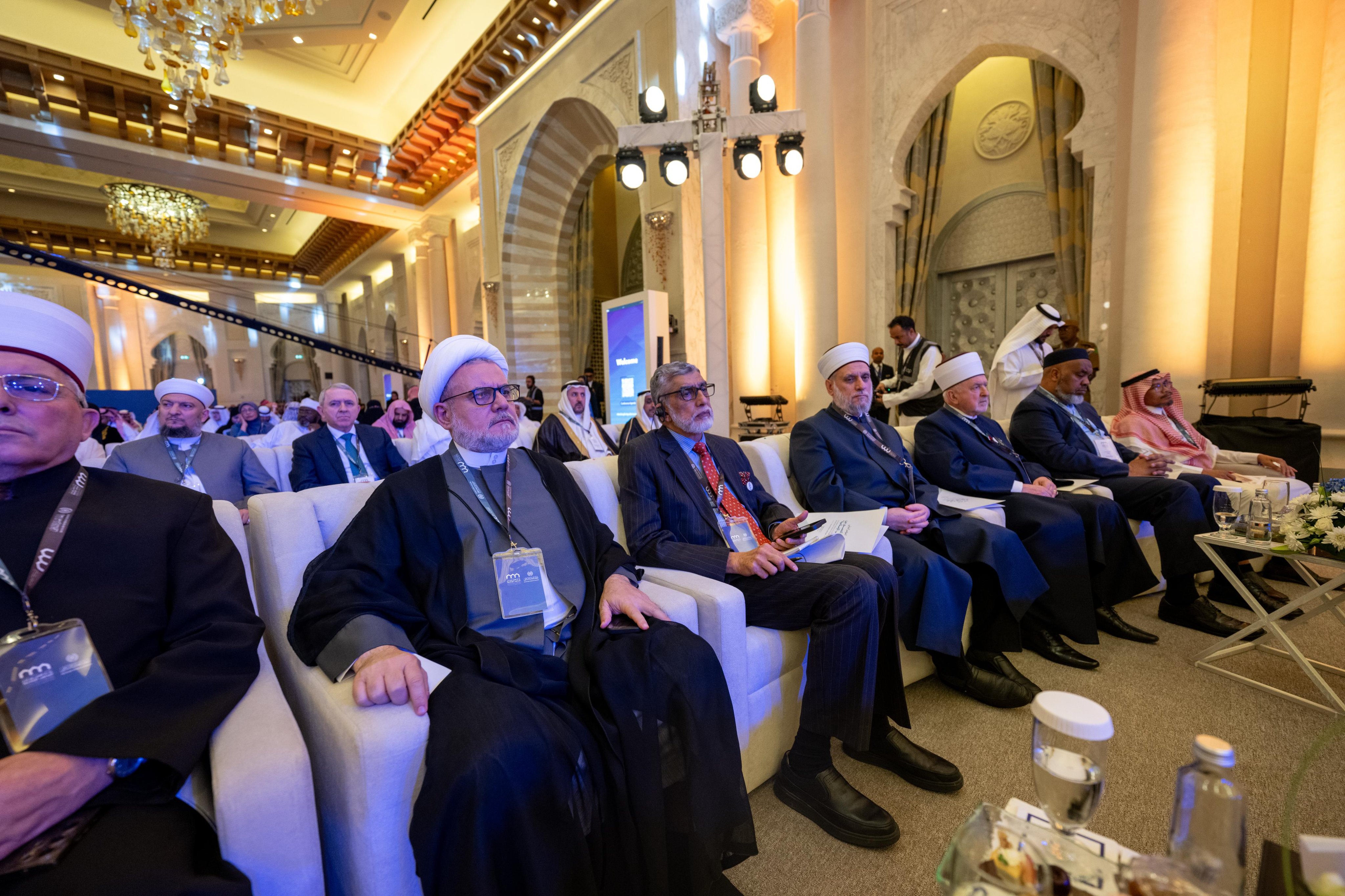 Perkembangan situasi di Palestina, Sudan, dan Suriah, serta isu-isu minoritas Muslim, menjadi agenda utama dalam sesi para ulama yang didedikasikan untuk mengoordinasikan sikap para ulama terhadap isu-isu mendesak di arena Islam