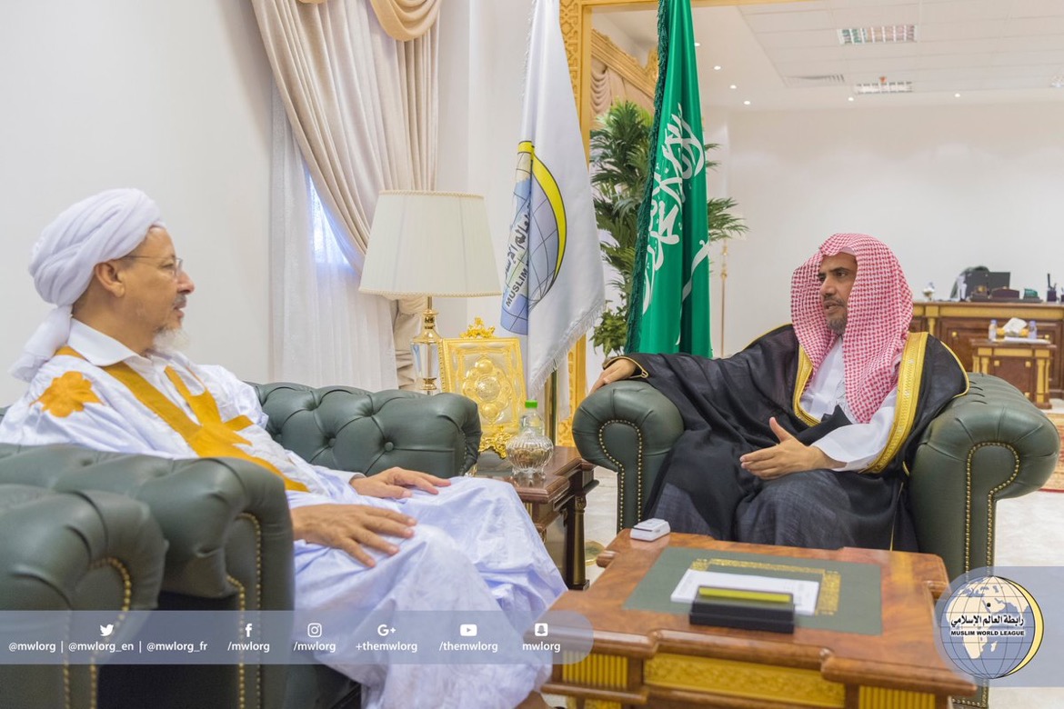Le SG de la LIM recevant le Président du Conseil Suprême de la Fatwa et des Griefs de Mauritanie, le Cheikh Mohammad Al Mokhtar Ould Embala