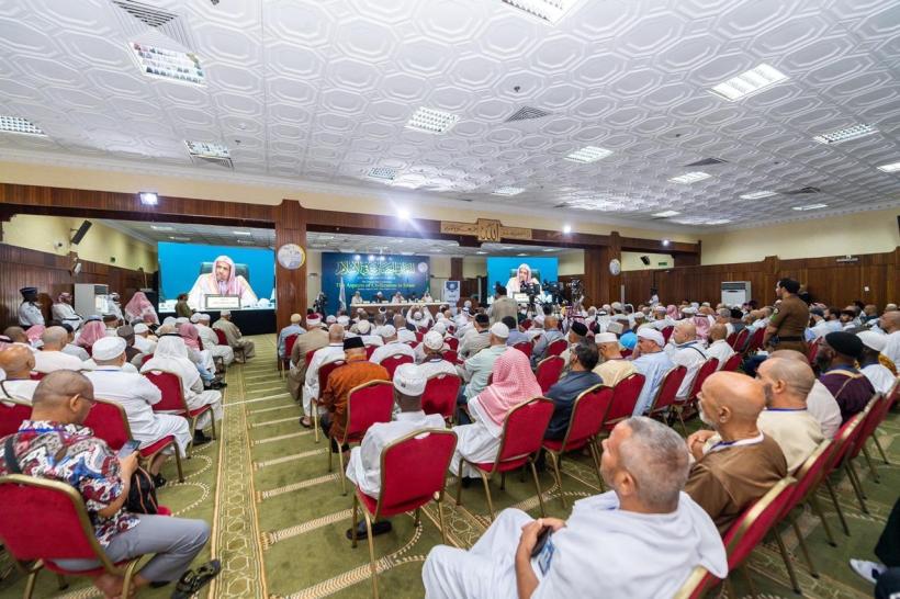 La Ligue Islamique Mondiale organise à Mina le congrès annuel du pèlerinage « Les sens civilisationels dans l’Islam » avec la présence de  grands savants et penseurs venus de 50 pays.