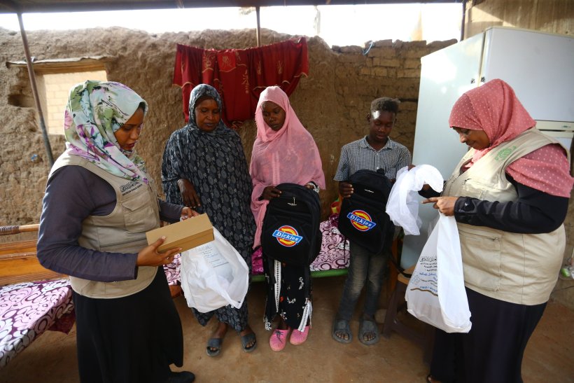 سوڈان میں رابطہ عالم اسلامی کی جانب سے امدادی اور غذائی پروگرام کی پہلی مہم کا آغاز