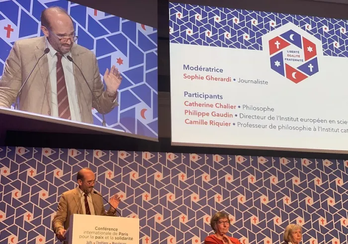 "La culture issue des religions, leurs trésors symboliques et leurs oeuvres d'art doivent être mieux connus et mieux transmis" selon Philippe Gaudin, directeur de l' IESR_EPHE Ligue Islamique Mondiale paixet solidarite