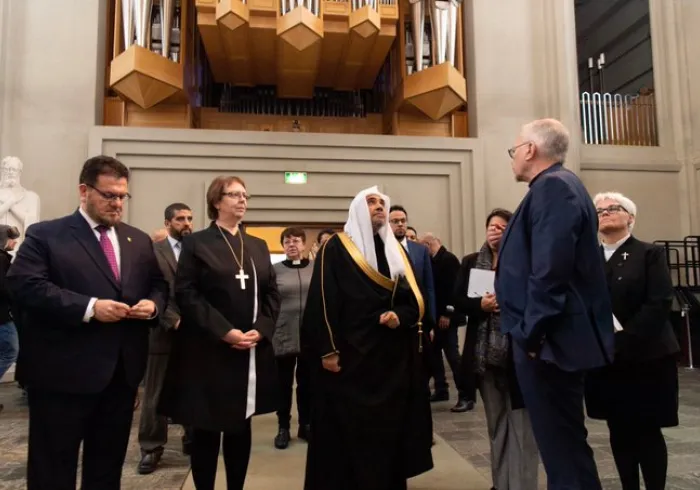 ریکیاویک :عزت مآب شیخ ڈاکٹر محمد العیسی نے ہالگریسماکیر کجا میں چرچ آف آئس لینڈ کی قیادت سے ملاقات کی 