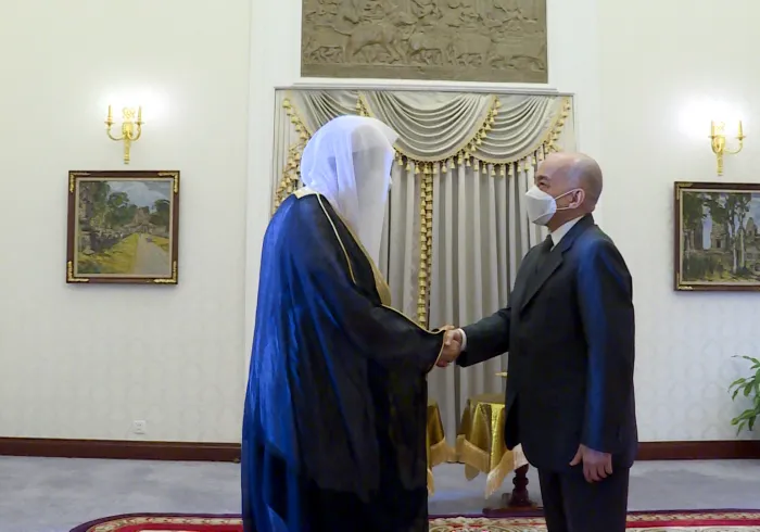 Le Roi du Cambodge Norodom Sihamoni reçoit Mohammad Alissa