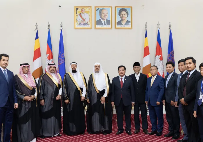 Au Cambodge MohammadAlissa rencontre Othmane Hassan le Ministre principal avec le grand mufti