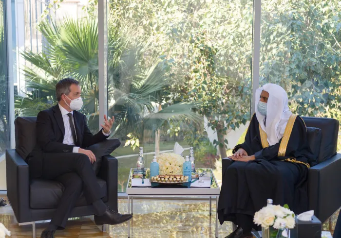 ‏استقبل معالي الأمين العام لـ رابطة العالم الإسلامي‬⁩ الشيخ د. محمد العيسى‬⁩ سفير جمهورية البرازيل الاتحادية في المملكة السيد مارسيلو سوزا ديلا نينا