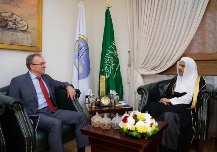 معالي أمين عام ⁧رابطة العالم الإسلامي⁩ الشيخ د. ⁧محمد العيسى⁩ يستقبل ظهر اليوم سفير ⁧المانيا⁩ الاتحادية لدى المملكة العربية ⁧السعودية⁩ السيد يورغ راناو