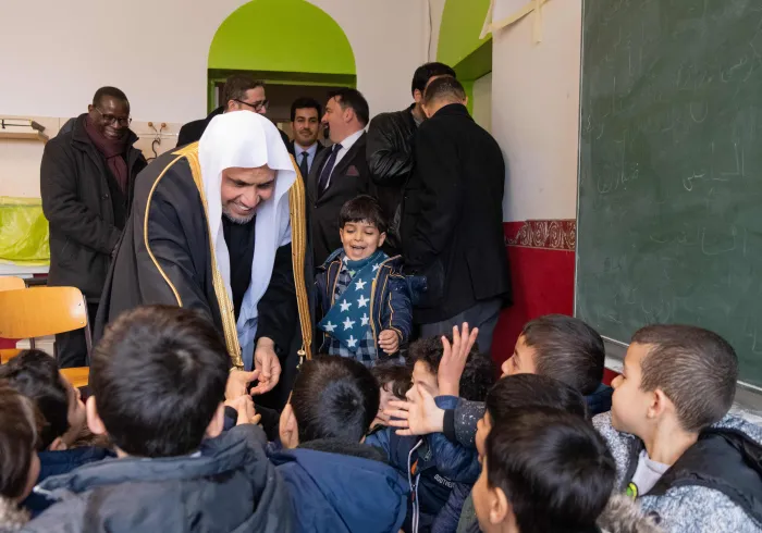 ‏68 كليةً ومعهداً حول العالم تُسخِّرها رابطة العالم الإسلامي‬⁩ لخدمة القرآن الكريم‬⁩ وأهله