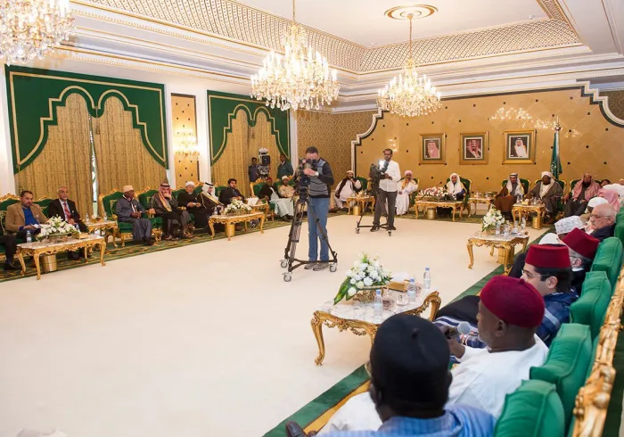 Le SG aux invités d'Aljanadria:"le discours Islamique doit traiter l' islamophobie comme de la haine de l'Occident"