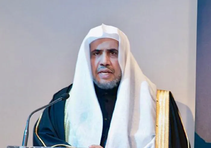 Celui qui ternit l'image de l'Islam de par son comportement ou ses actions est le premier à commettre un crime à son égard