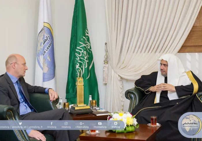 Le SG a reçu ce matin l'Ambassadeur de Suède au Royaume auquel il a présenté la vision de la Ligue.